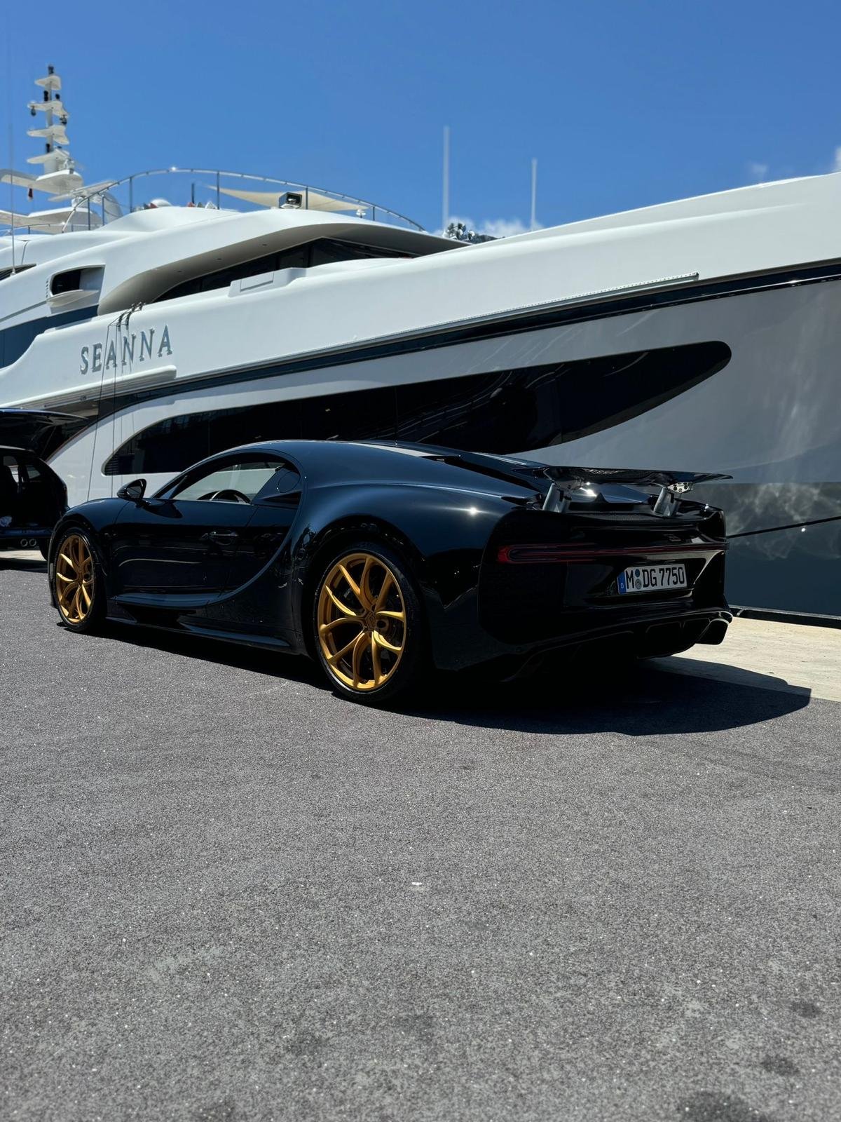 Bugatti Chiron 110 — photo 2